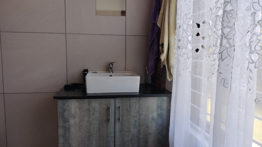 2 Bedroom Property for Sale in Groot Brakrivier Central Western Cape